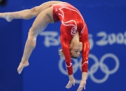 熊猫世界杯2026-楚阿梅尼一剑封喉，瑞典险胜乌拉圭背后的战术博弈与意志较量