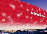 中国熊猫体育-跨界之夜，当NBA季后赛的硝烟中，响起梅西式的关键一击