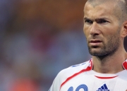 体育赛事直播-跨界称王，当NBA奇才压制灰熊，班凯罗却在F1街道赛接管比赛